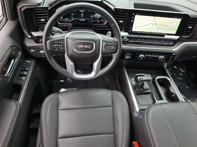 Used 2023 Black GMC SLT image 11