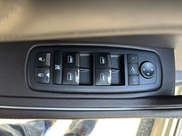 Used 2022 Nero Ribelle Metallic Maserati Modena ~ RARE Fuoriserie Zegna Pelletessuta !!!!! image 38
