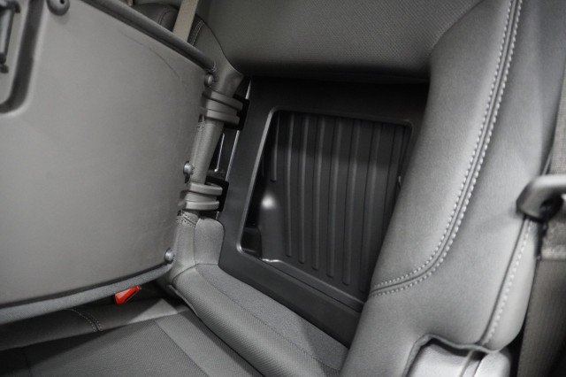 2026 GMC Sierra 1500 SLT - Photo 26
