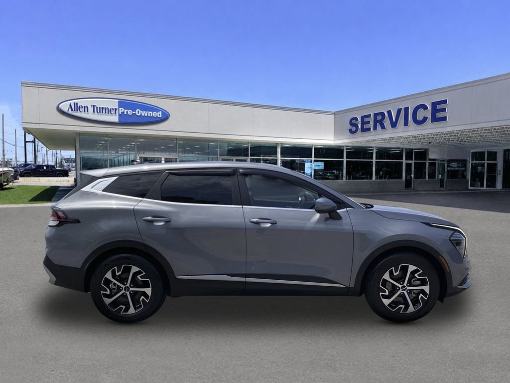 Used 2024 Everlasting Silver Kia EX image 9