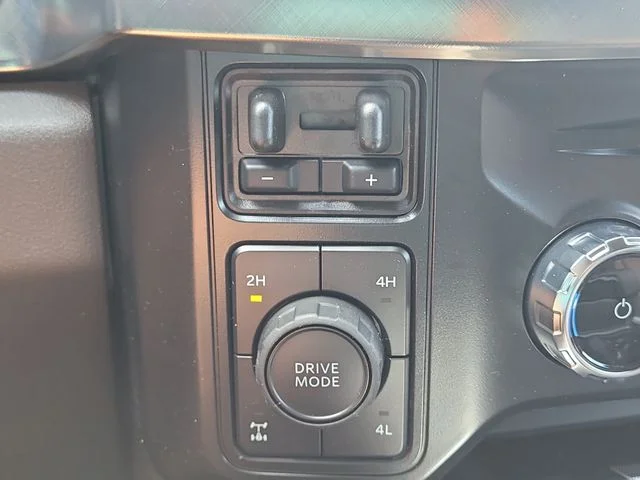 New 2026 Oxford White Ford King Ranch image 29