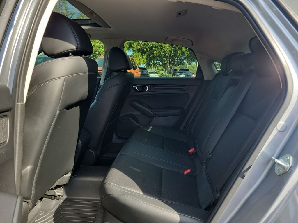 2022 Honda Civic Hatchback EX-L - Photo 13
