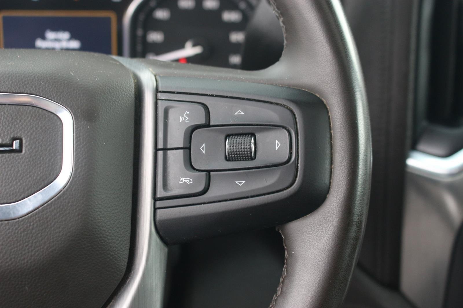 Used 2023 Ebony Twilight Metallic GMC Denali image 21