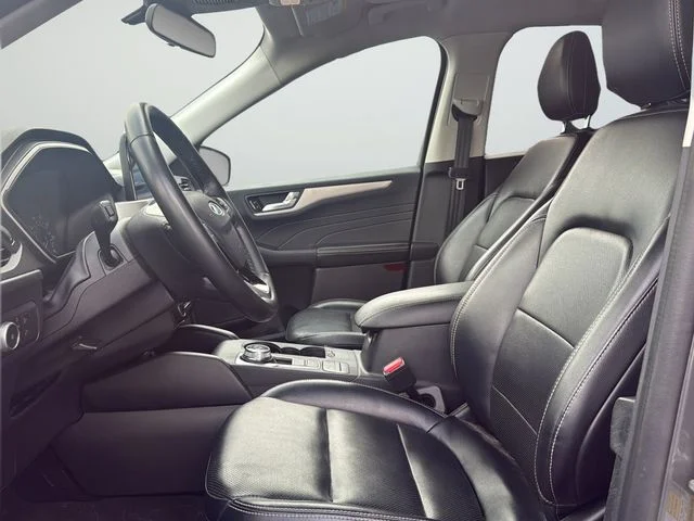 Used 2022 Gray Ford SEL image 24