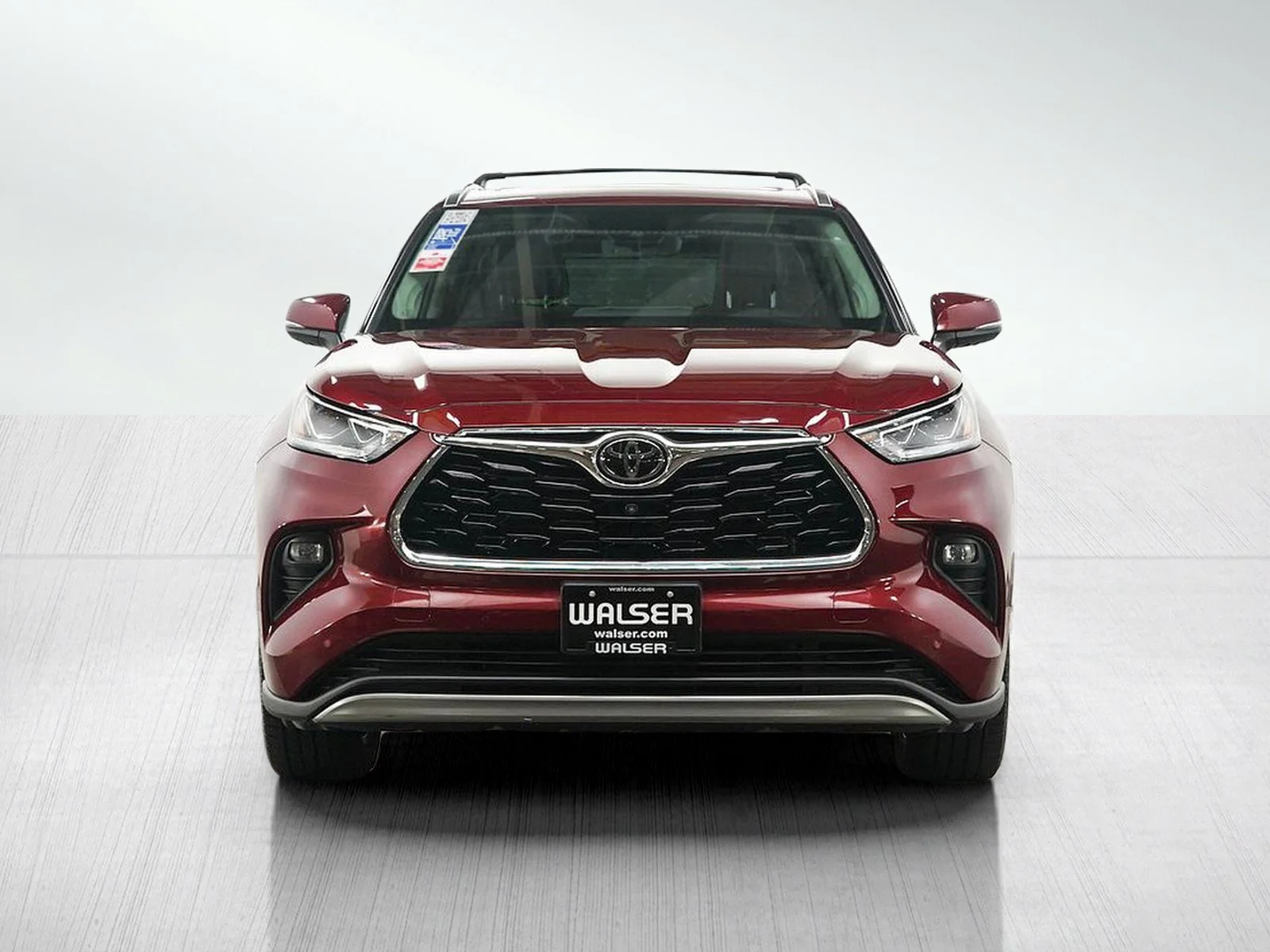 Used 2022 Red Toyota Platinum image 8