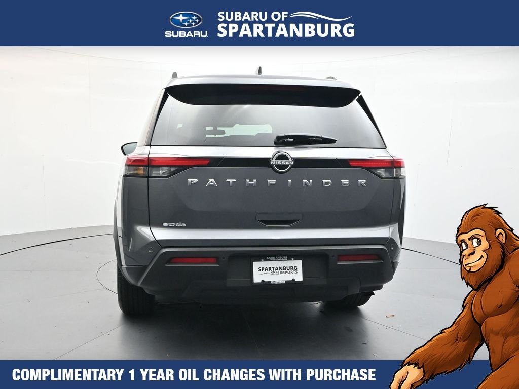Used 2025 Gray Nissan SV image 7