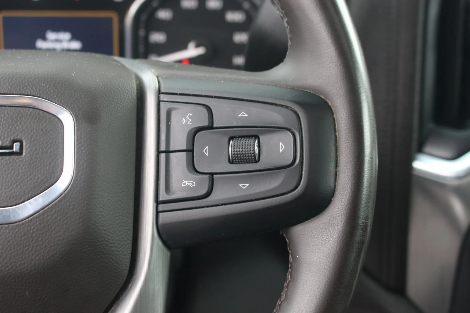 Used 2023 Ebony Twilight Metallic GMC Denali image 21