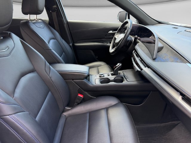 Used 2024 Crystal White Tricoat Cadillac Sport image 16
