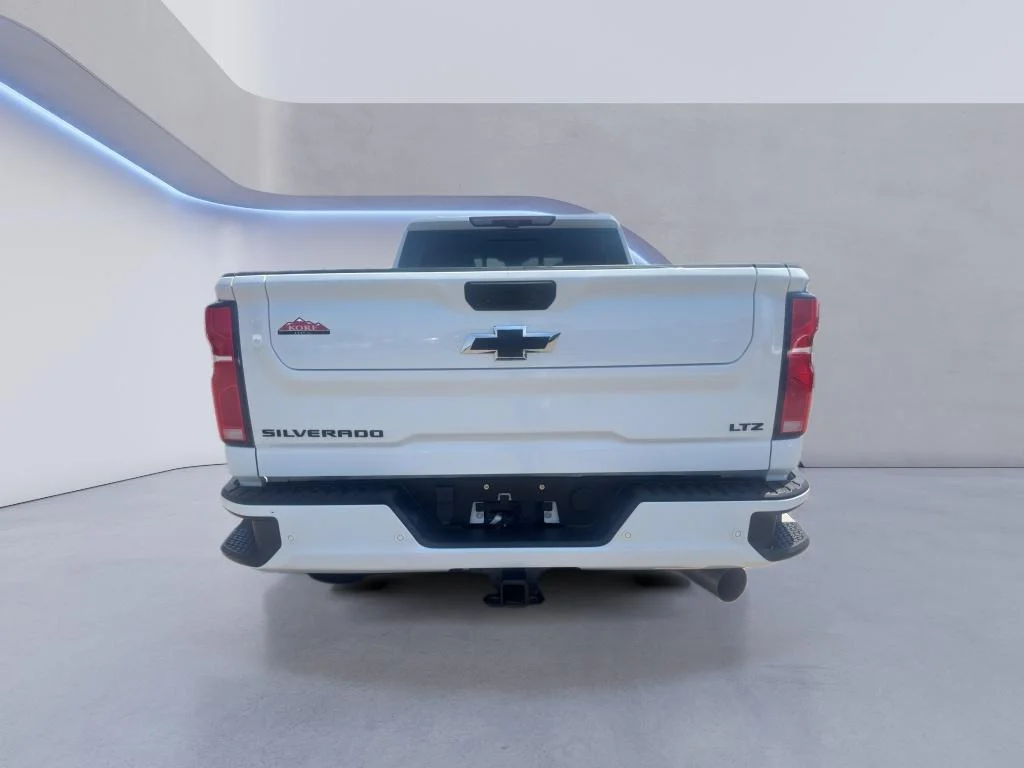 Used 2024 Summit White Chevrolet LTZ image 7