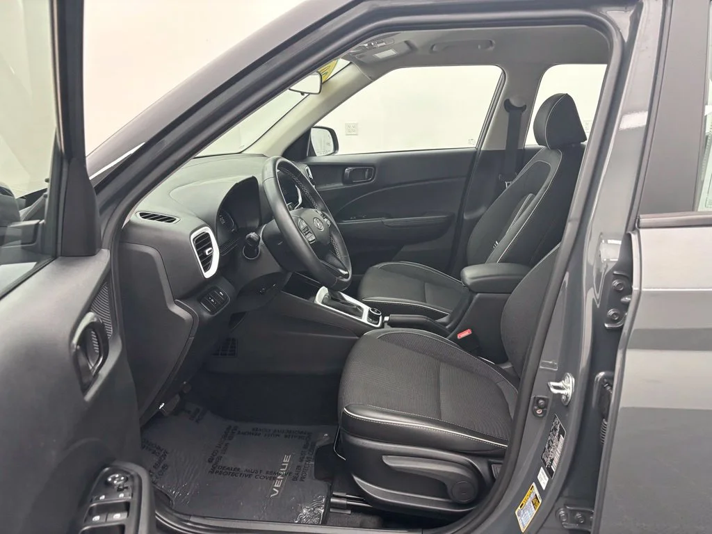 Used 2024 Gray Hyundai Limited image 22