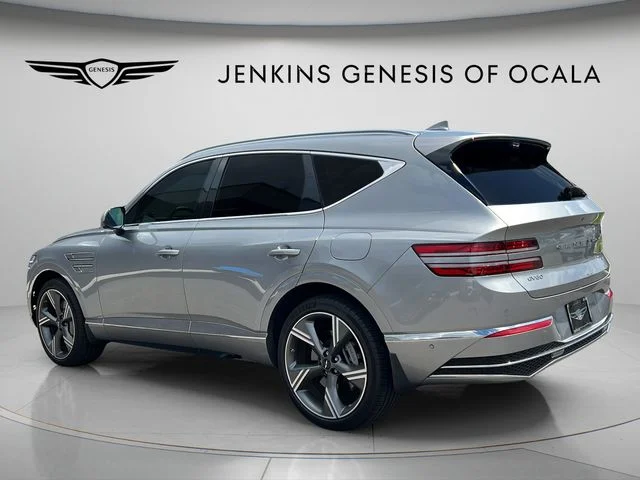 Used 2025 Silver Genesis 3.5T Prestige image 5