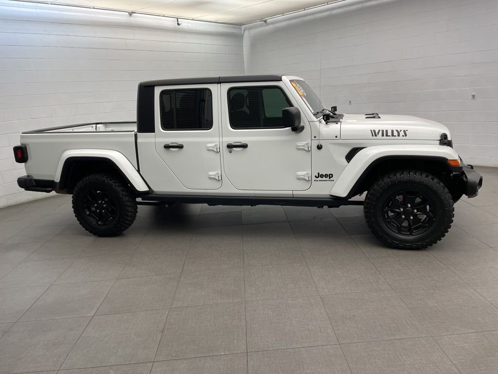 Certified Used 2021 White Jeep Willys image 5