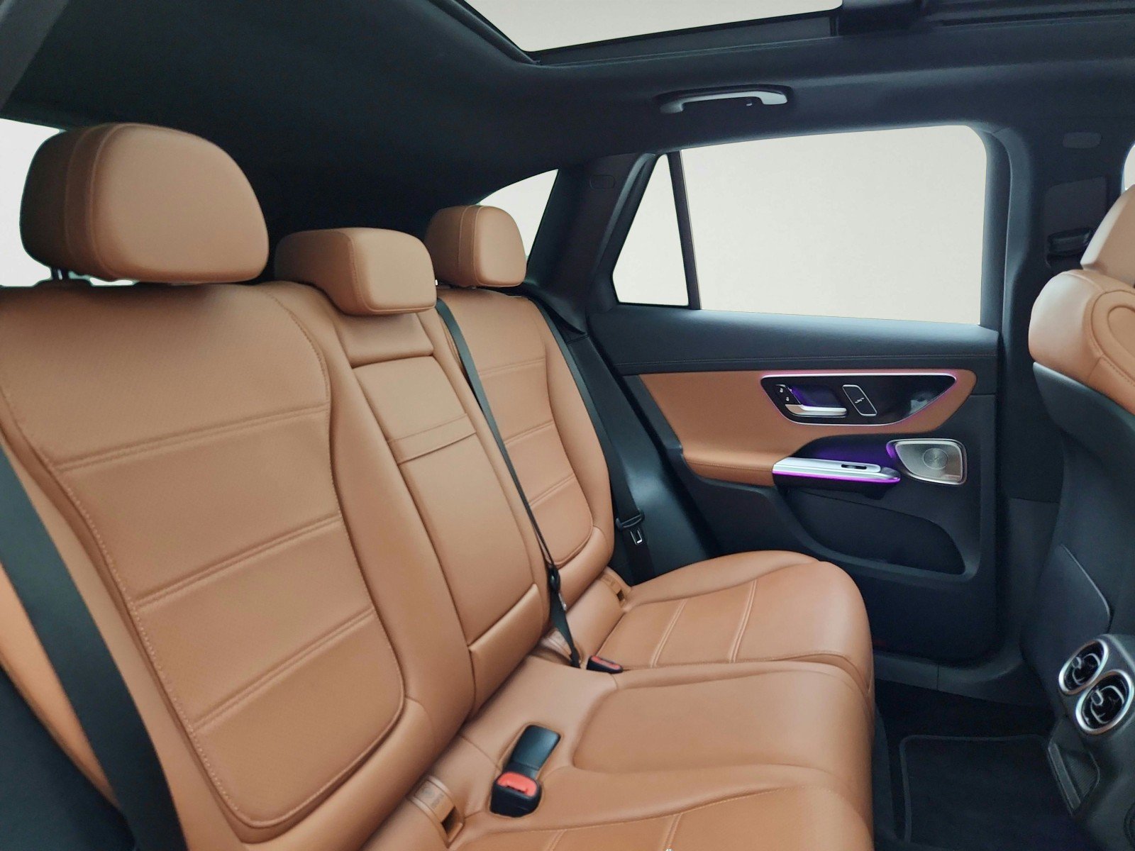 Certified Used 2023 Black Mercedes-Benz GLC 300 image 26