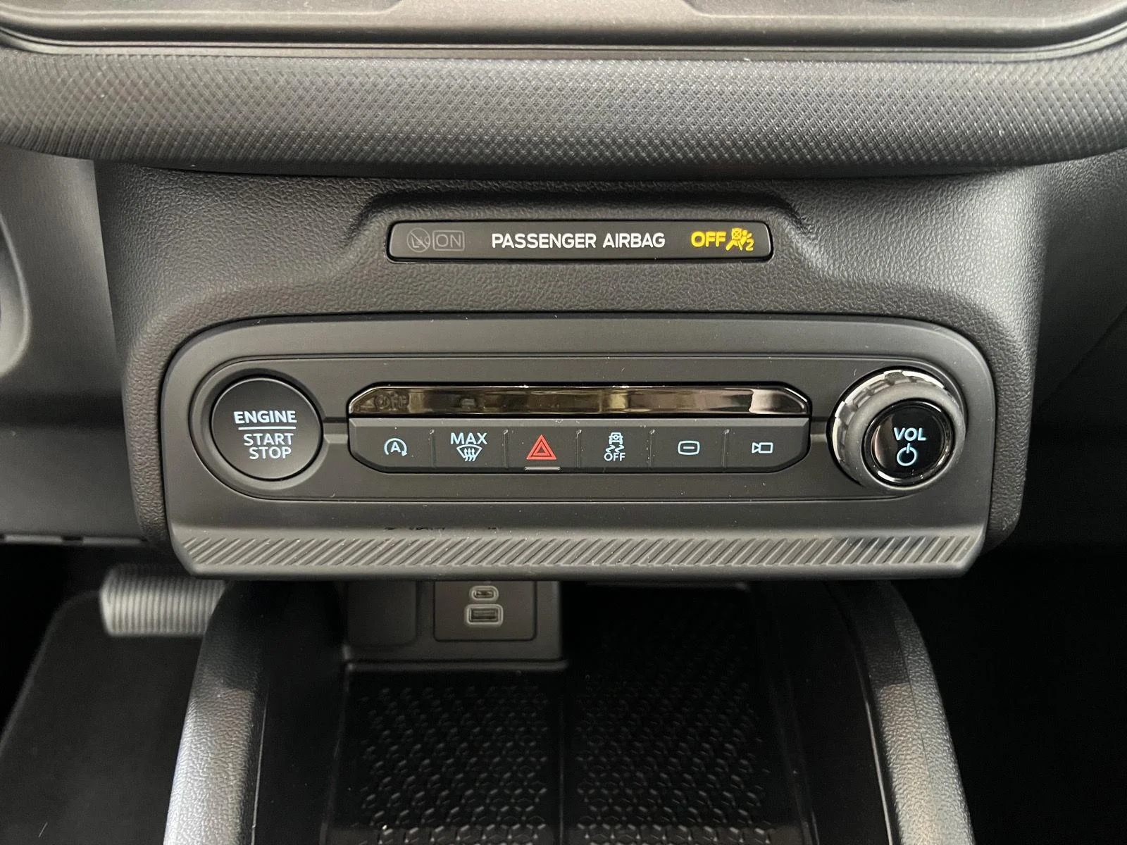New 2026 Carbonized Gray Metallic Ford Big Bend® image 19