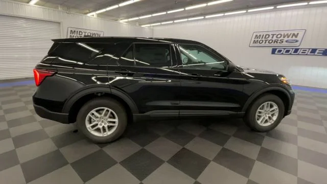 New 2026 Agate Black Metallic Ford Active 100A image 9