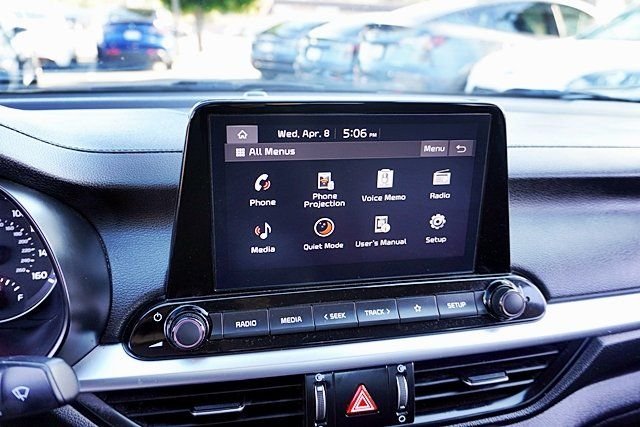 Used 2023 White Kia LX image 23