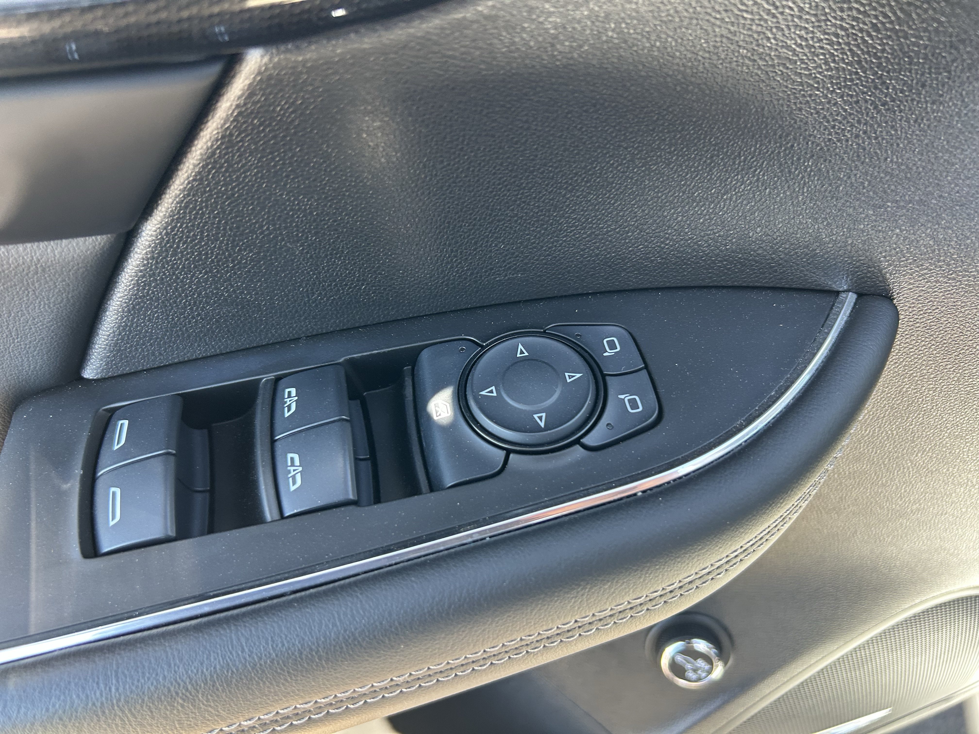 2022 Buick Envision Essence - Photo 32