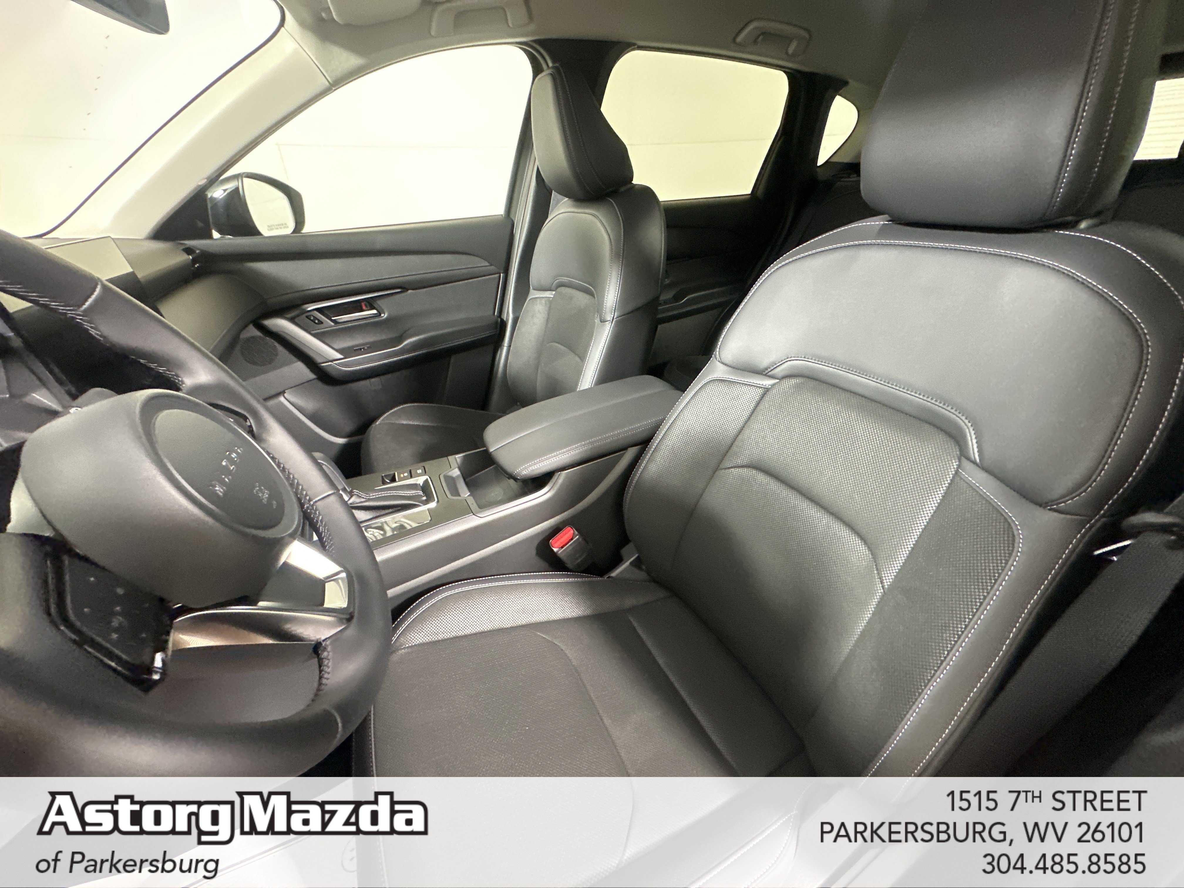 New 2026 Jet Black Mica Mazda 2.5 S Select image 9