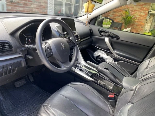 Used 2023 Black Mitsubishi  image 16