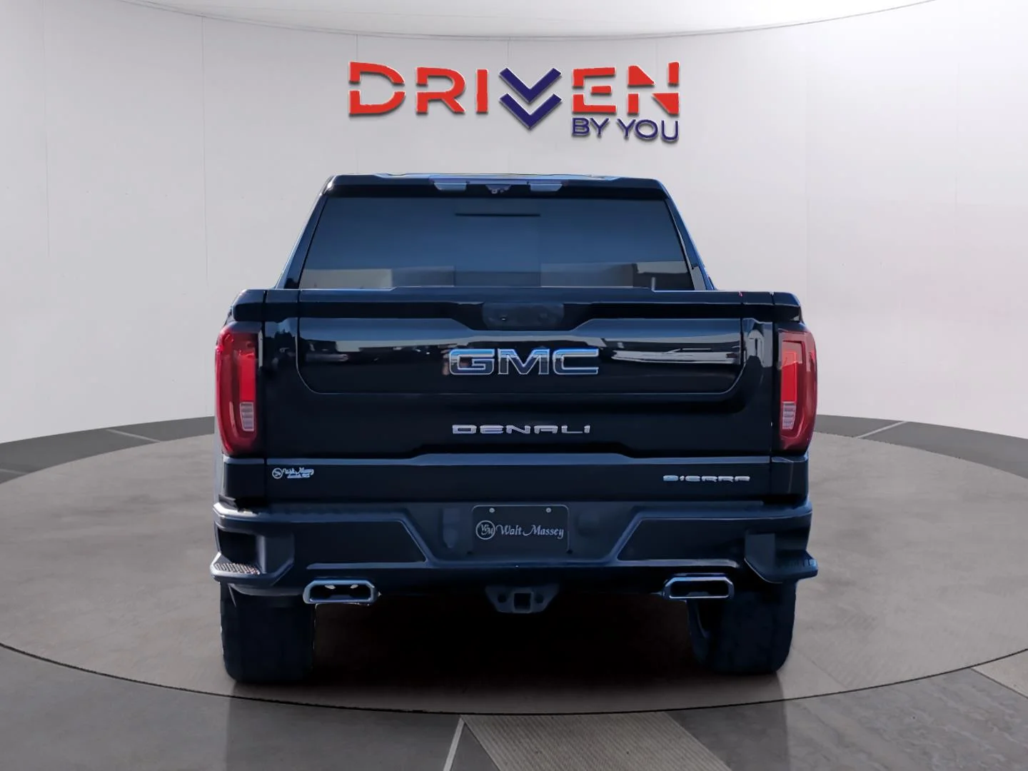 Used 2022 Onyx Black GMC Denali Ultimate image 4