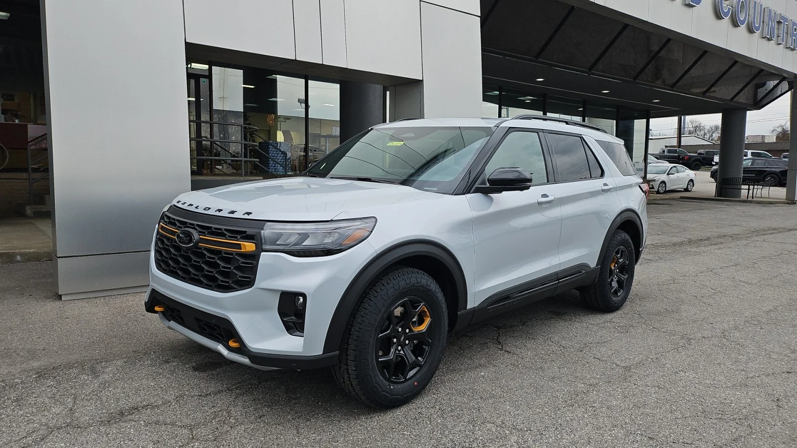 New 2026 Space White Metallic Ford Tremor AWD image 2