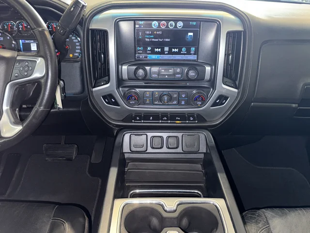 Used 2018 Gray GMC SLT image 23