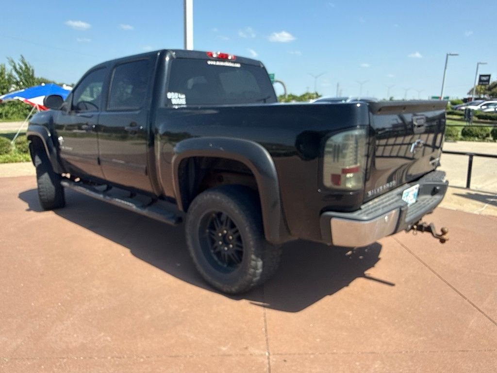Used 2013 Black Chevrolet LT image 5