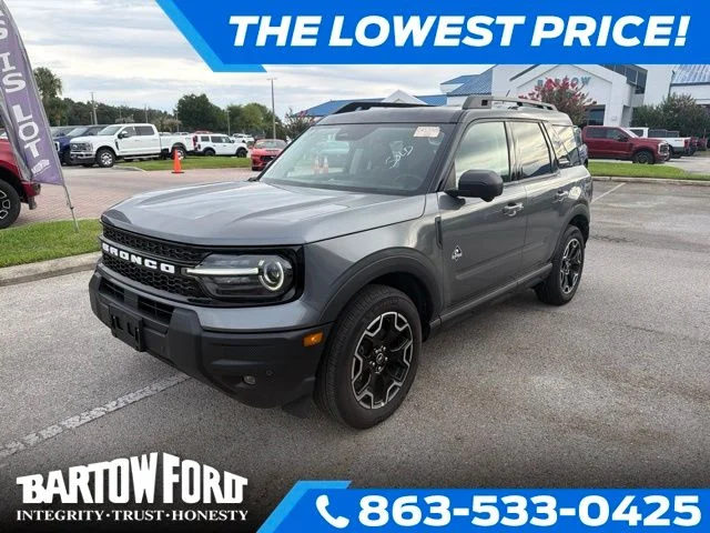 Used 2025 Gray Ford Outer Banks image 1