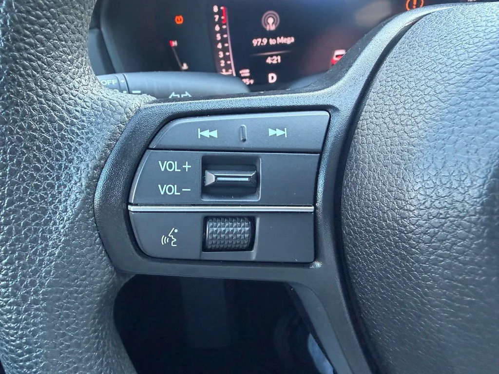2023 Honda Accord LX - Photo 26
