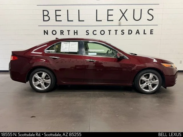 Used 2012  Acura 2.4 image 3