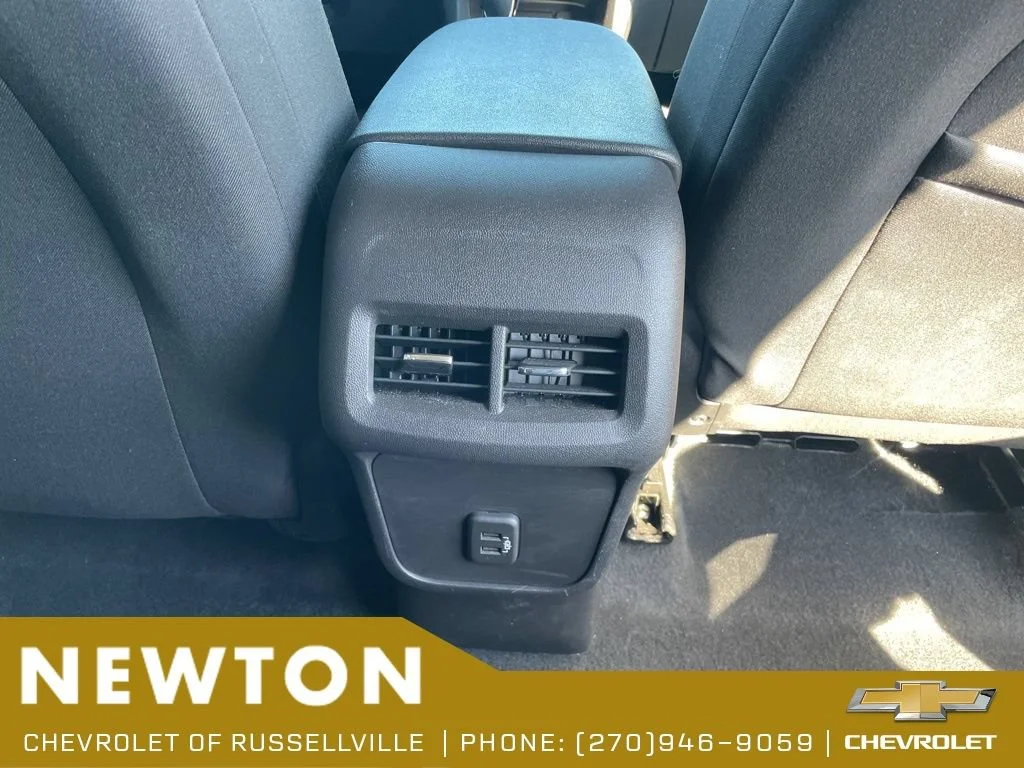 Used 2024 Mosaic Black Metallic Chevrolet LT image 31