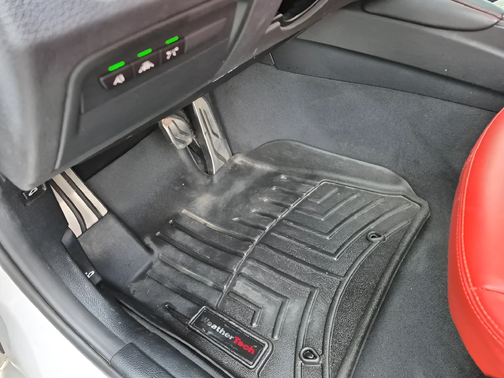 Used 2018 White BMW Base image 18