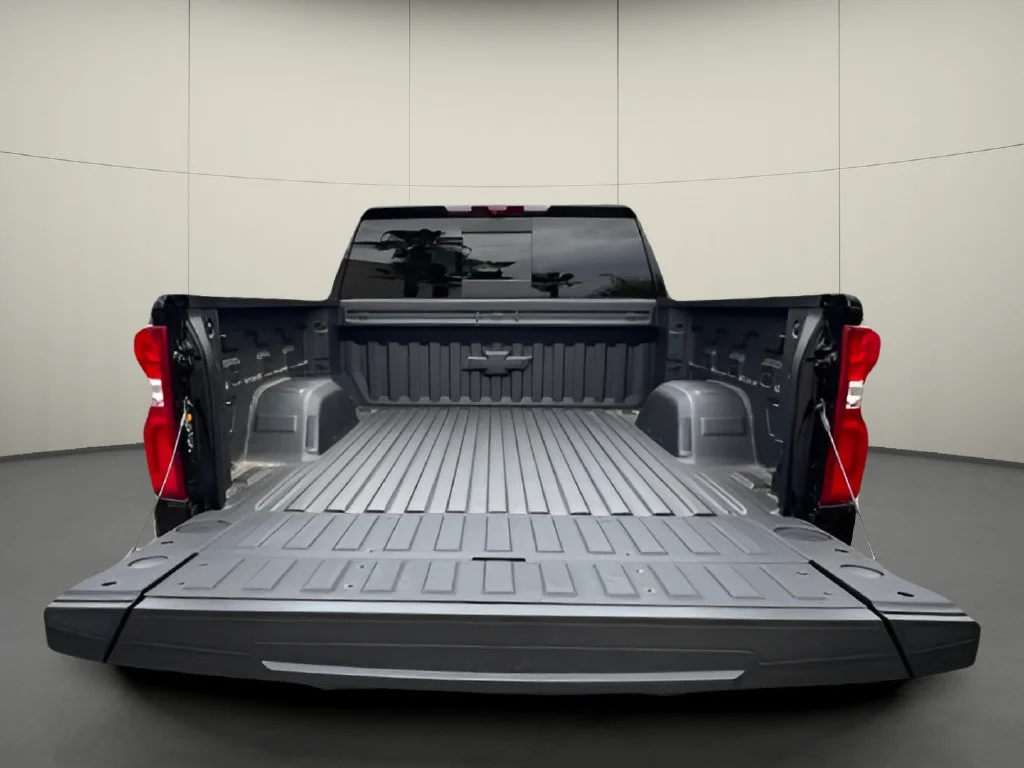 New 2026 Black Chevrolet ZR2 image 31