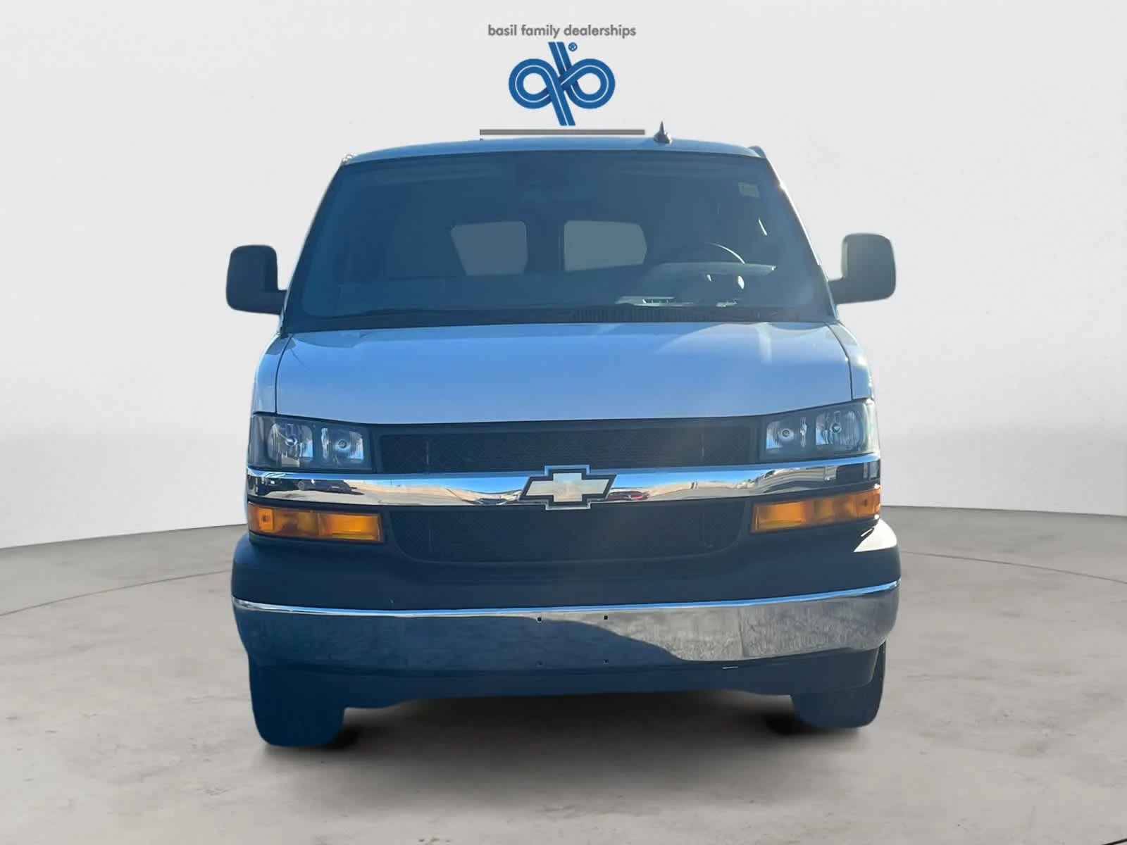 Used 2023 Summit White Chevrolet LT image 8