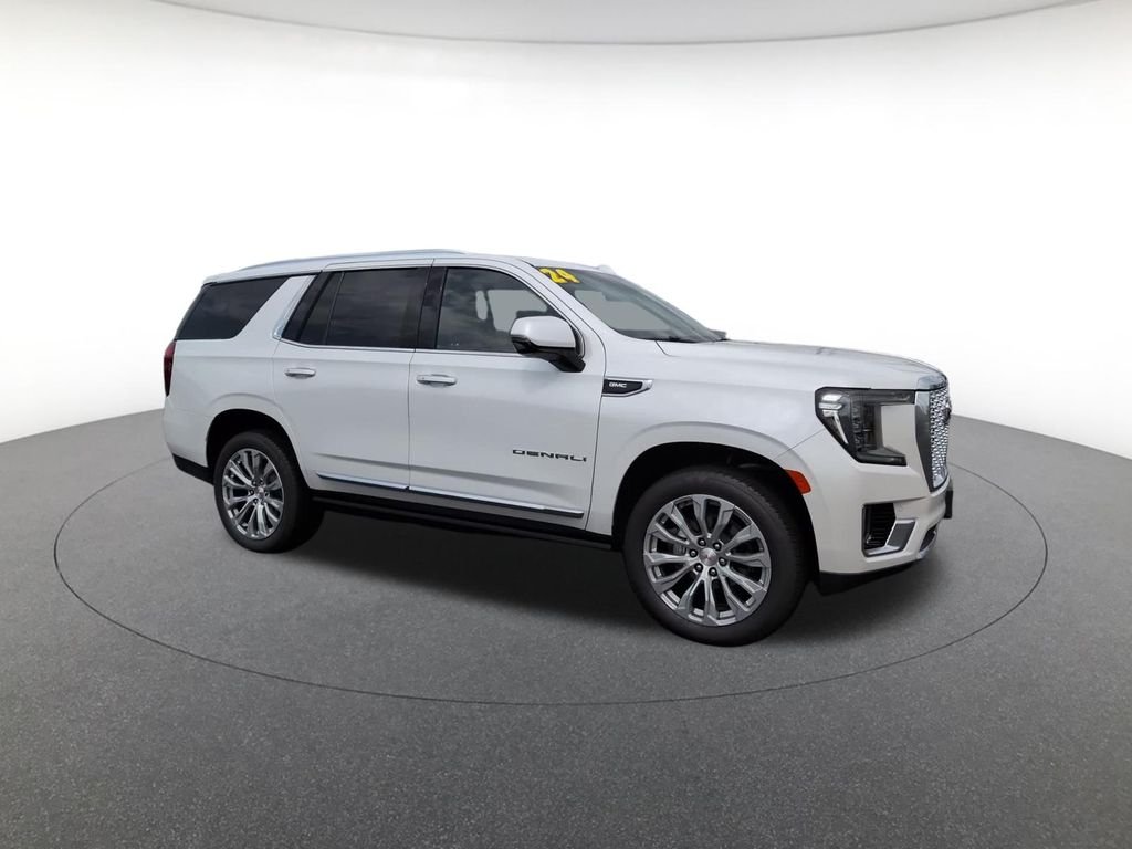 Used 2024 White GMC Denali image 4