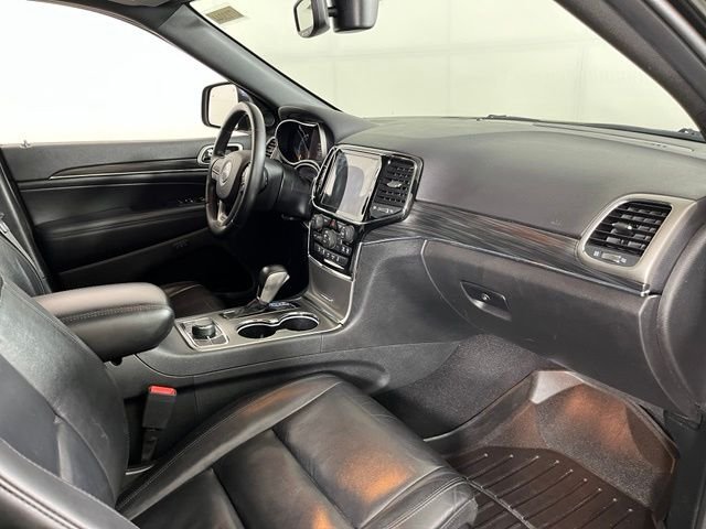 Used 2020 Black Jeep Limited image 45