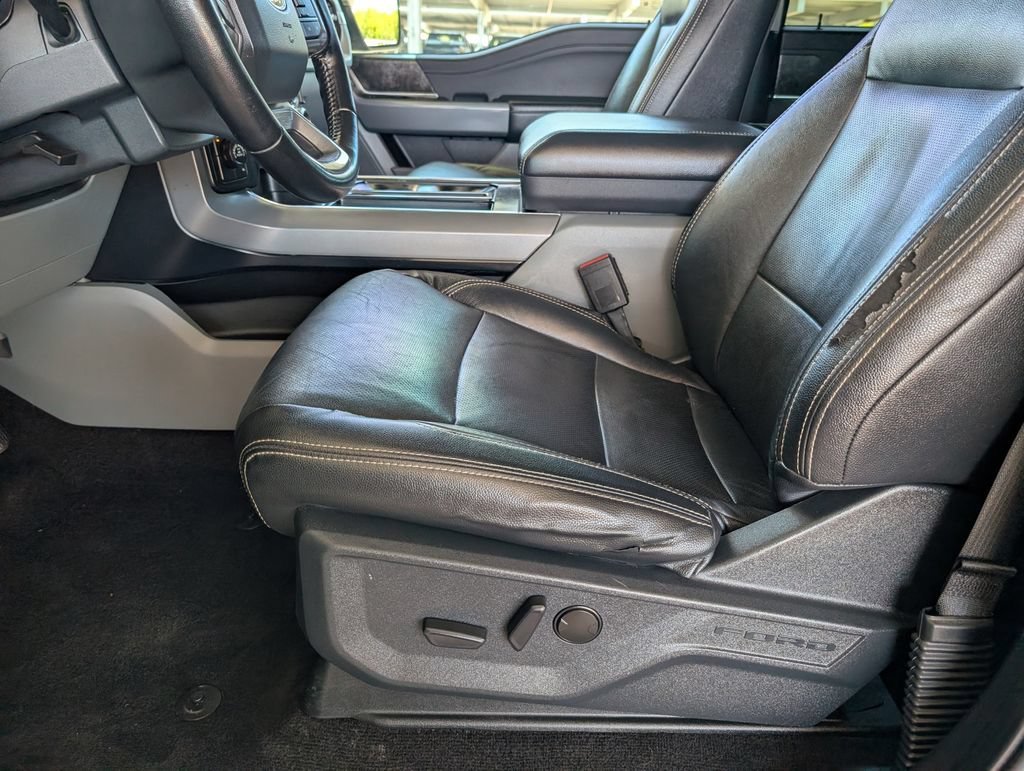 Used 2022 Blue Ford XLT image 13