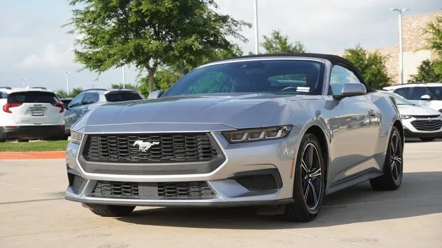 Used 2024 Silver Ford EcoBoost Premium image 3