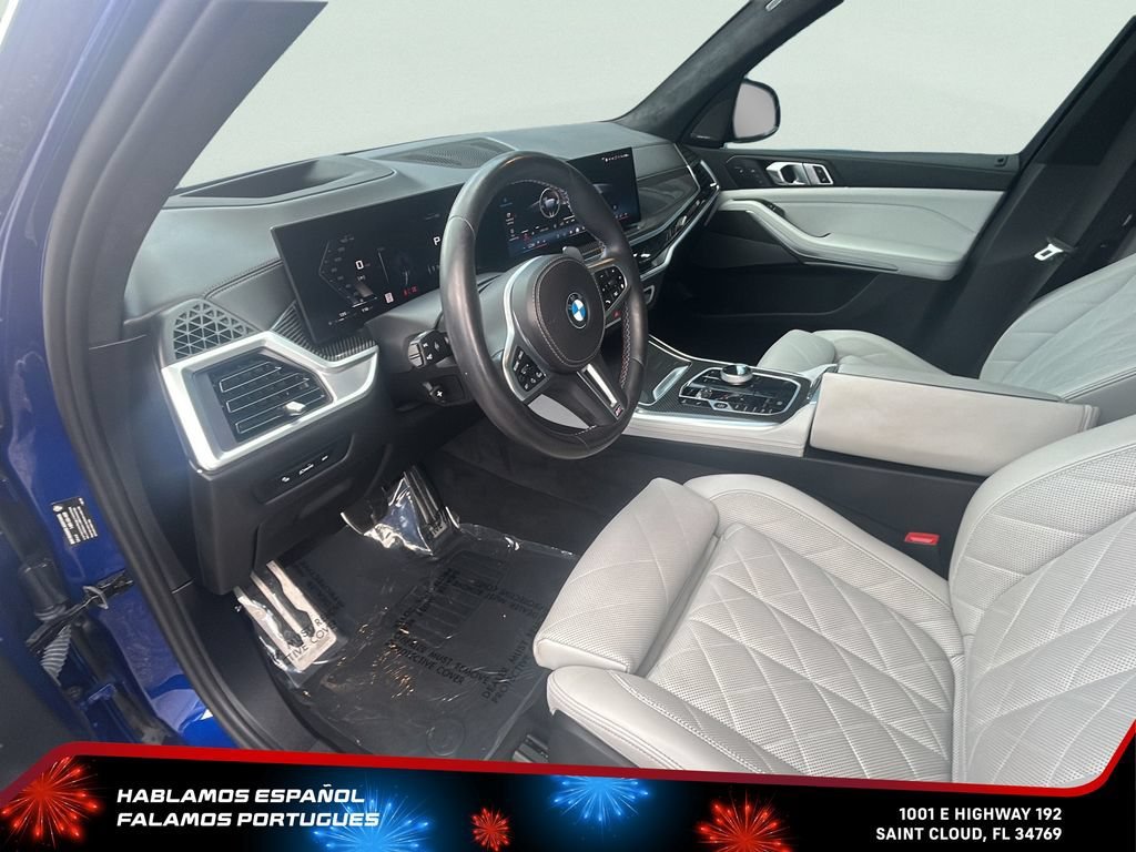 Used 2024 Blue BMW M60i image 15