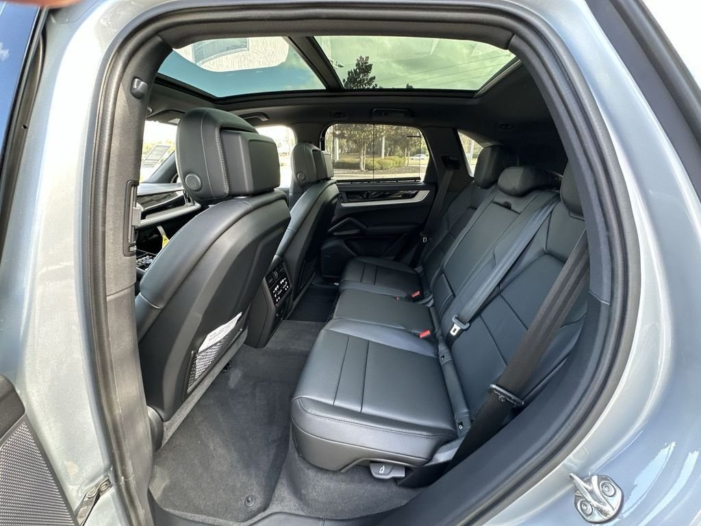 Used 2026 Silver Porsche  image 19