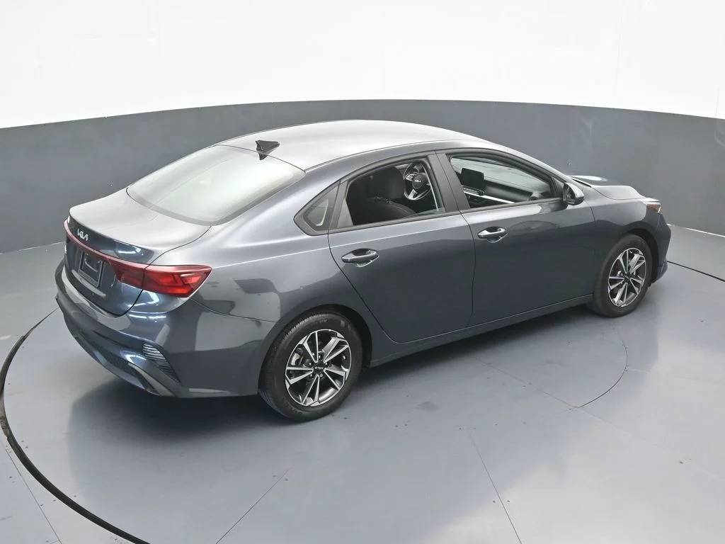 Used 2024 Gravity Gray Kia LXS image 47