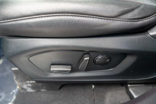 Used 2022 Black Ford ST-Line image 21