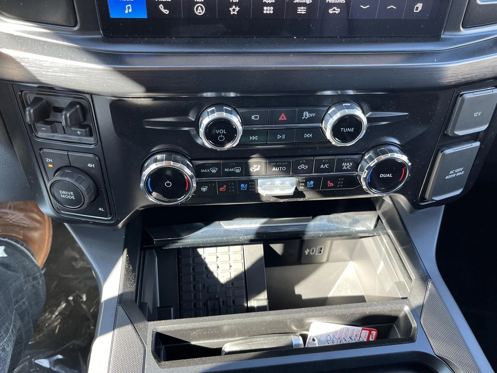 New 2026 Argon Blue Metallic Ford F-250® Lariat® image 26