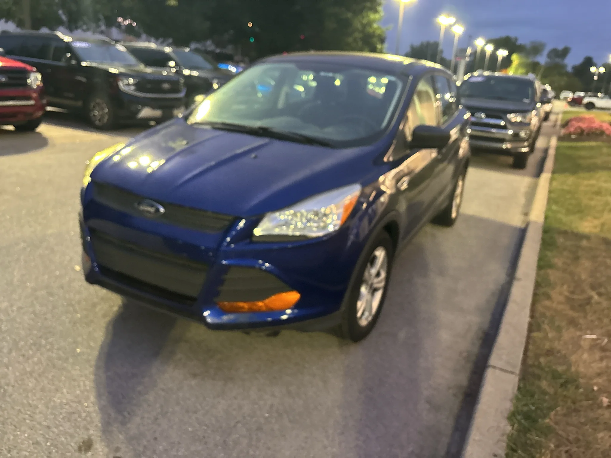 Used 2015 Deep Impact Blue Ford S image 2