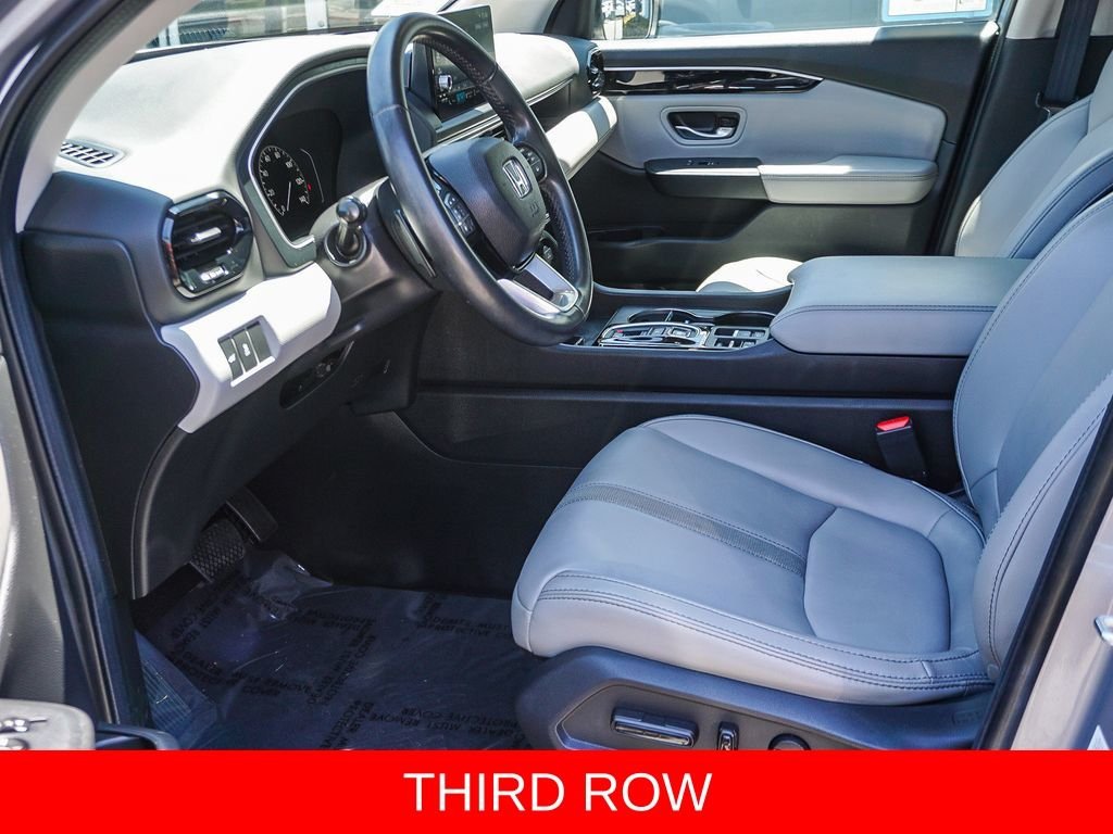 Used 2024  Honda EX-L image 17