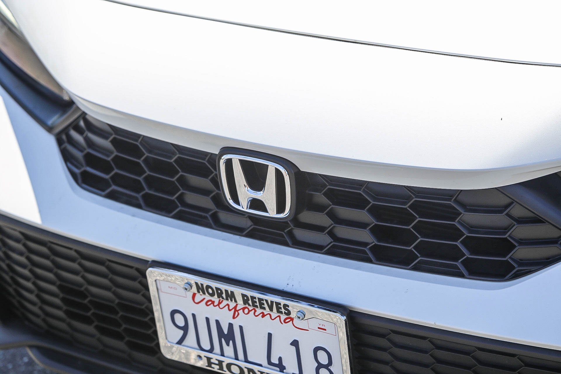 Certified Used 2025 Platinum White Pearl Honda Sport image 41