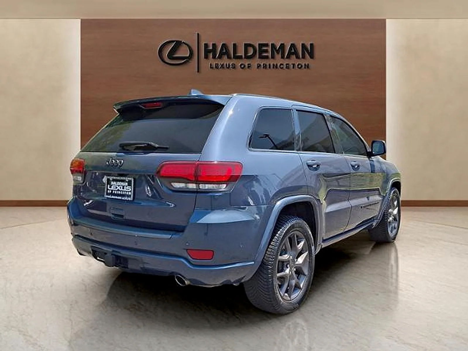 2021 Jeep Grand Cherokee 80th Edition - Photo 6