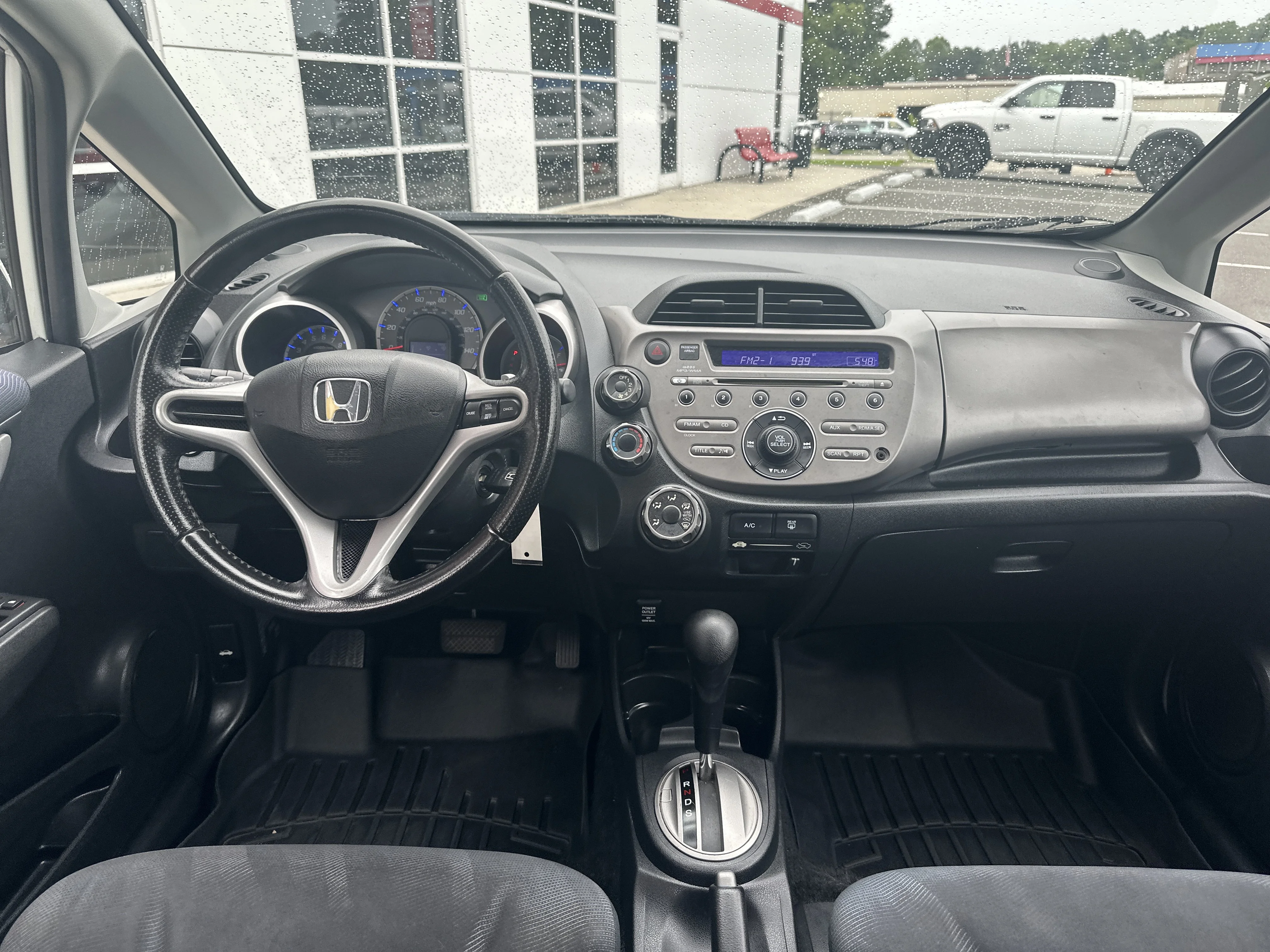 Used 2010 Taffeta White Honda Sport image 20