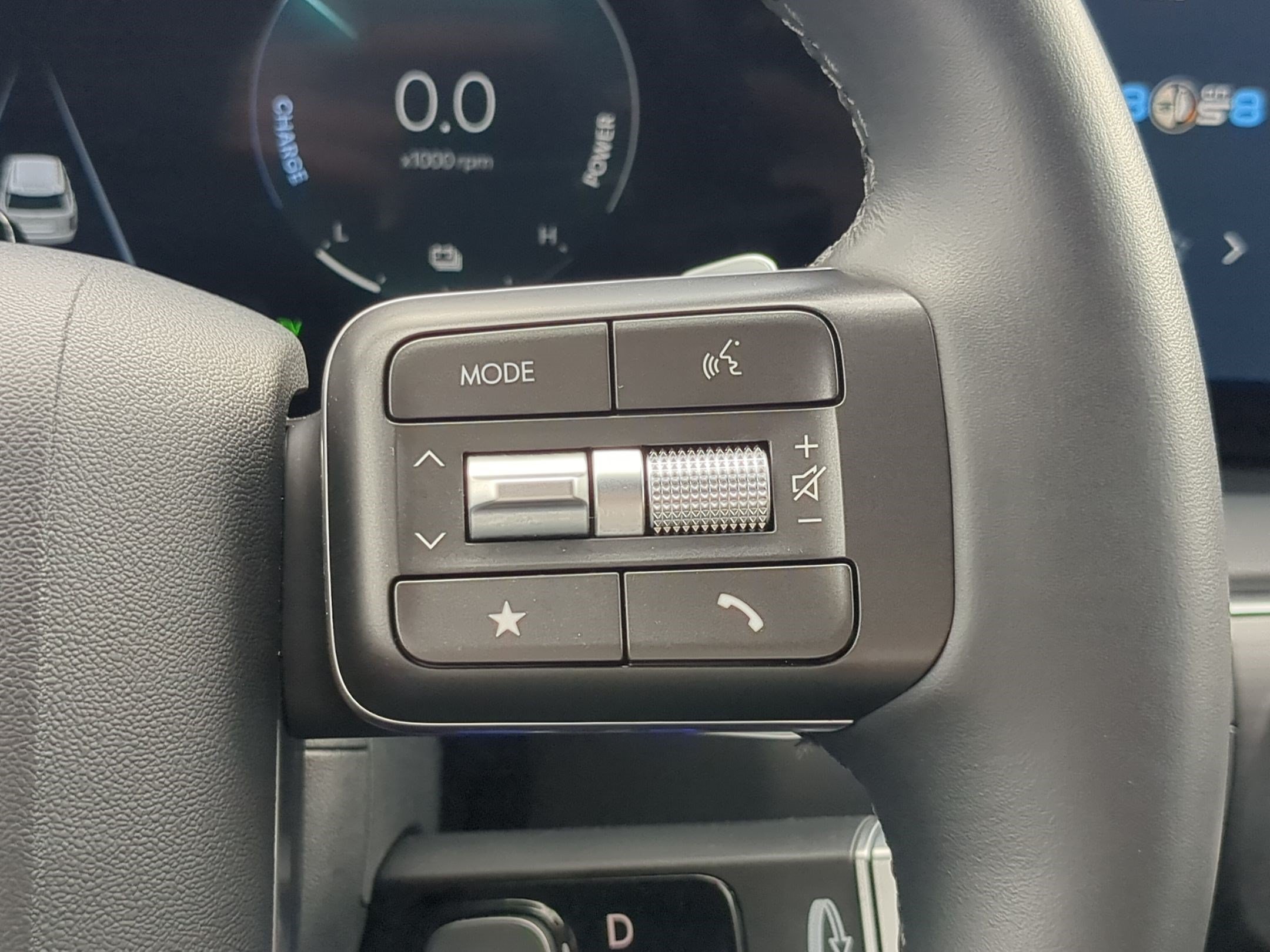2026 Hyundai Palisade Limited - Photo 19