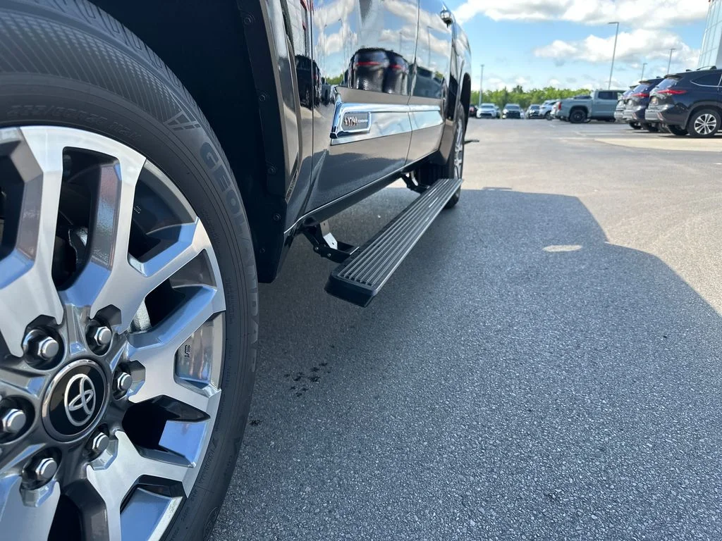 2026 Toyota Tundra 1794 Edition - Photo 9